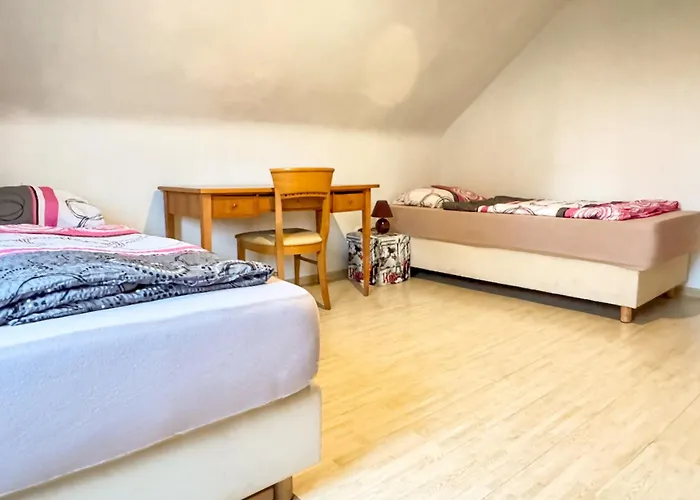 Ruime Voor 10 Personen In Marx Apartmán