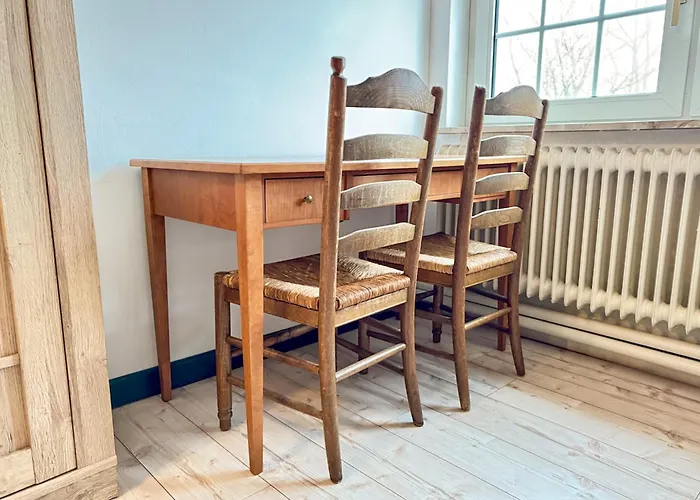 Ruime Voor 10 Personen In Marx *